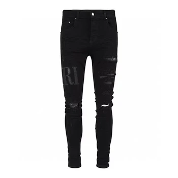חדש עיצוב אופנה גברים במצוקה ג 'ינס של גברים חורים שחורים Slim Fit מכתב אדום רקמה קרע ג' ינס גברים היפ הופ מכנסי ג ' ינס