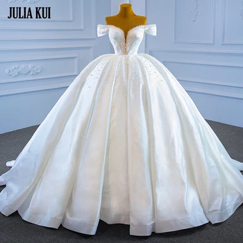 ג ' וליה קוי שמלת נשף שמלות חתונה מדהימה פנינים מחוץ כתף סאטן עם מחוך בחזרה