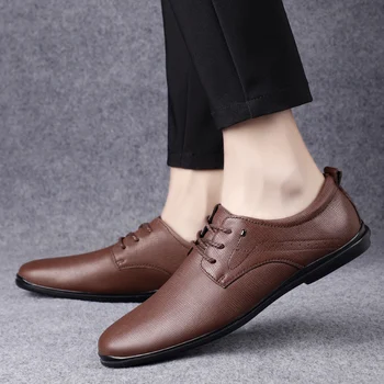 חדש באיכות גבוהה בעבודת יד אוקספורד שמלה נעלי גברים עור אמיתי חליפה נעליים זכר העסק נעלי חתונה רשמית נעליים איטלקיות
